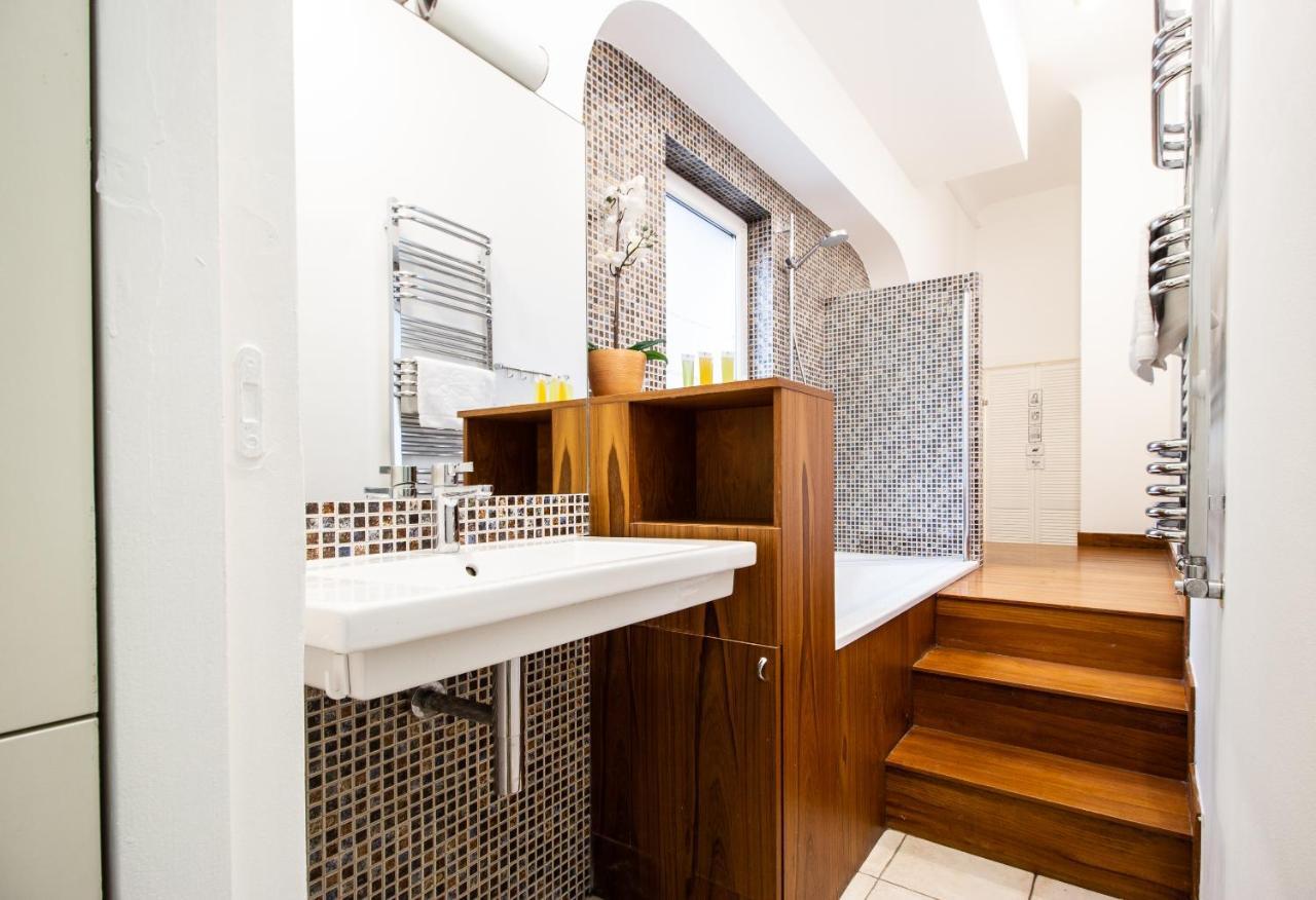 Kopernika Srodmiescie Apartment Warschau Buitenkant foto