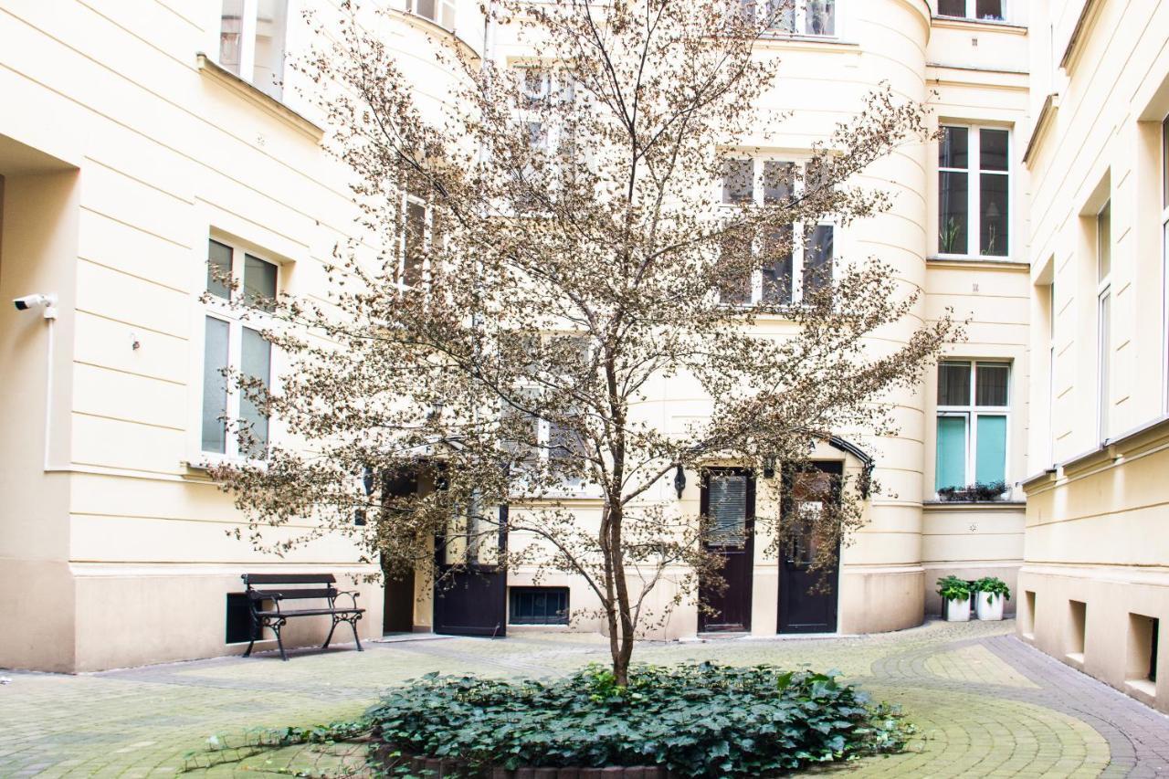Kopernika Srodmiescie Apartment Warschau Buitenkant foto