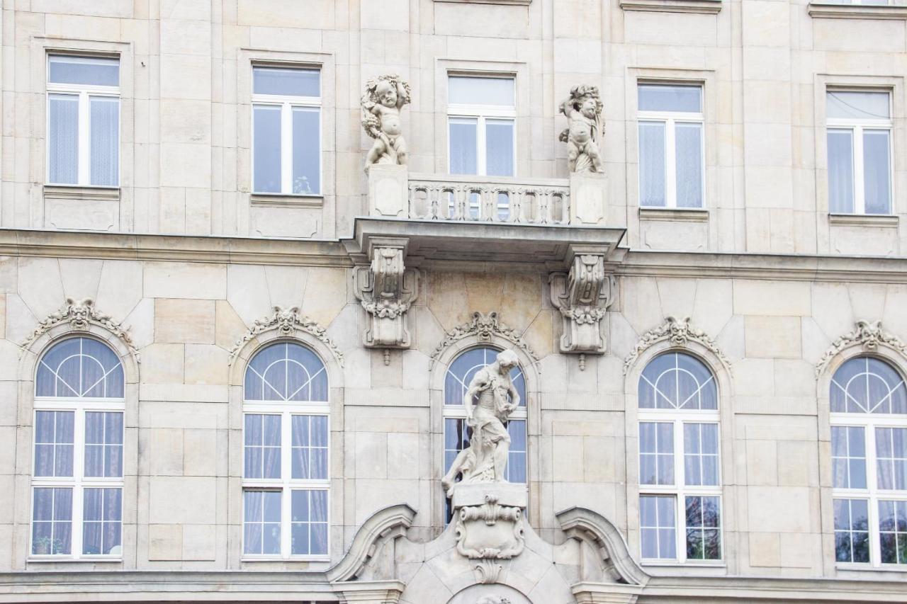 Kopernika Srodmiescie Apartment Warschau Buitenkant foto
