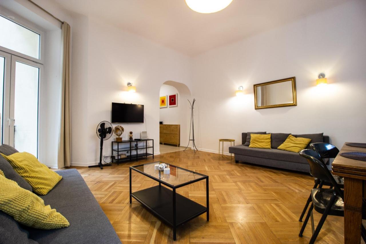 Kopernika Srodmiescie Apartment Warschau Buitenkant foto